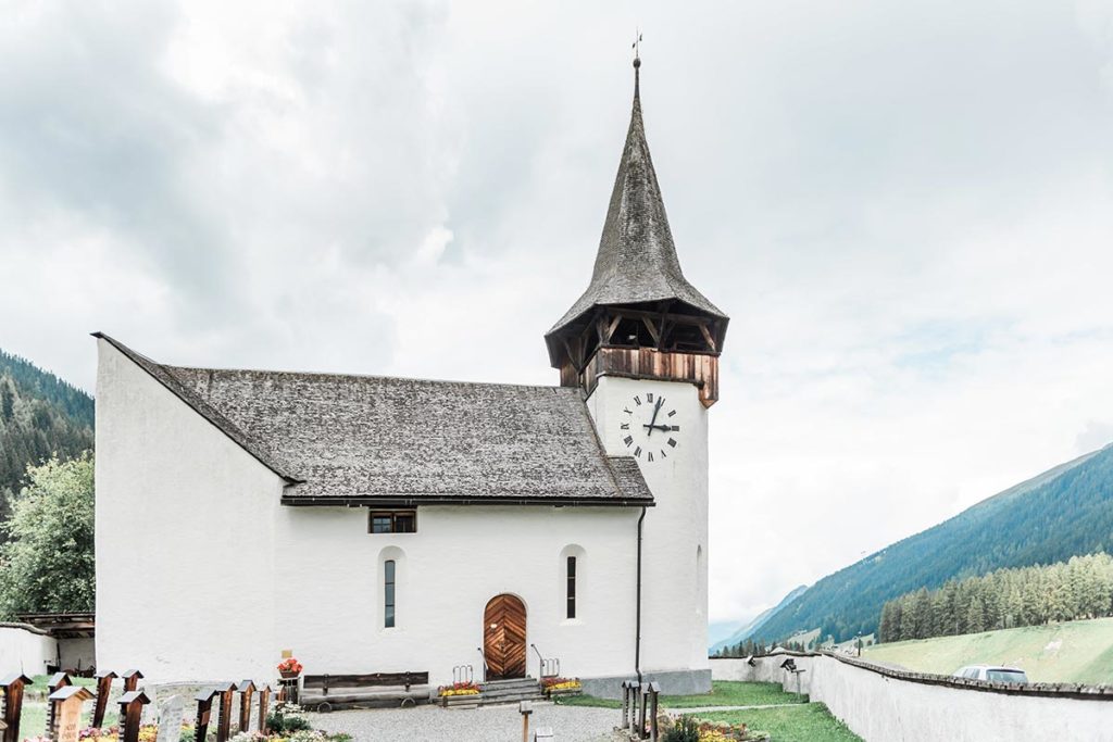 Image of a small church in the Sertig Valley, Davos.