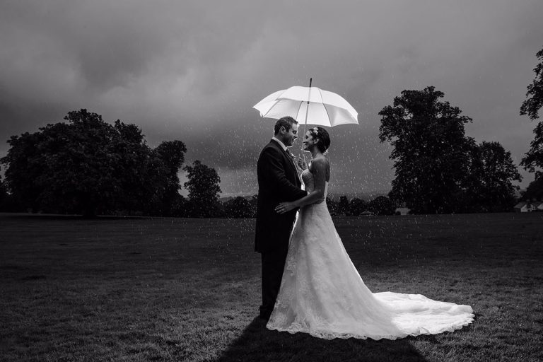 A Stylish Summer Wedding at an Exclusive Yorkshire Country Estate