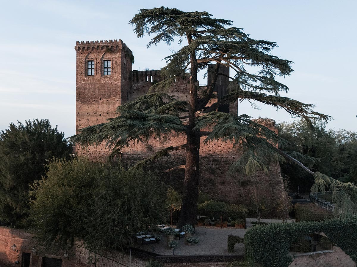 An exterior image of Rocca di Arignano - Wedding venue